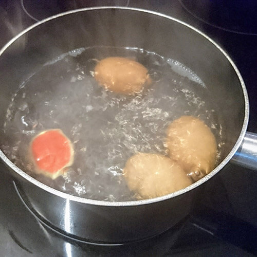 Eggs Boiling With Colour Changing Egg Timer