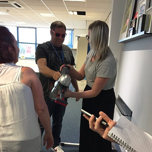 Purchase Team Assembling Vacuum