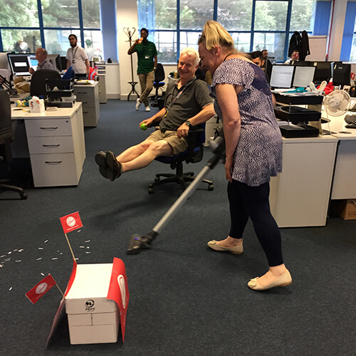 Team Contact Centre Vacuuming