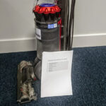 Vacuum Cleaner With Checklist