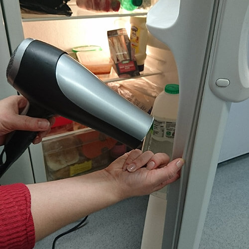 Warming Fridge Door Seal With Hairdryer