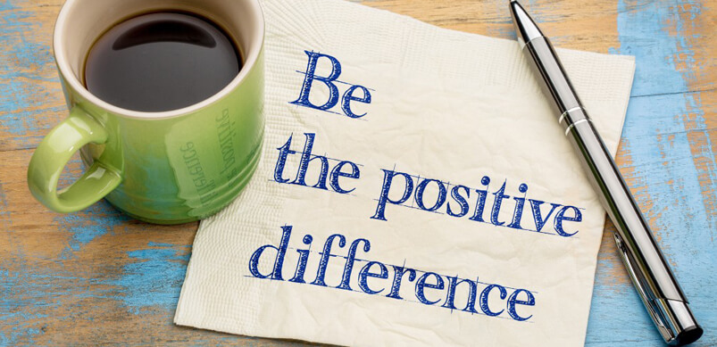 Note With Words 'Be The Positive Difference'