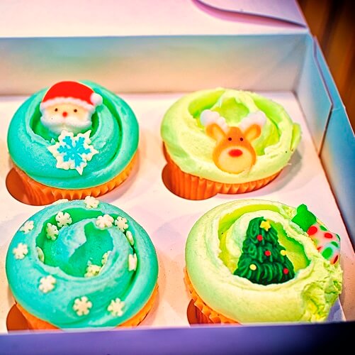 Christmas Decorated Cupcakes In Box